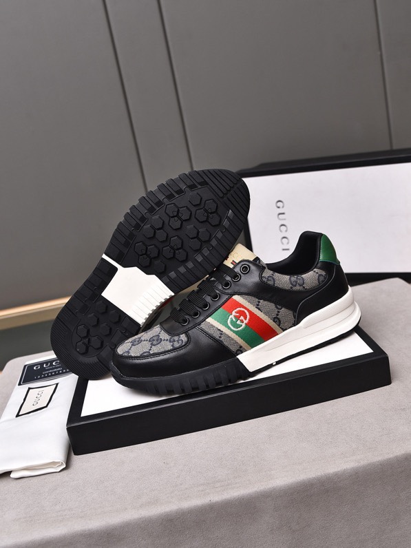 Gucci Sneakers